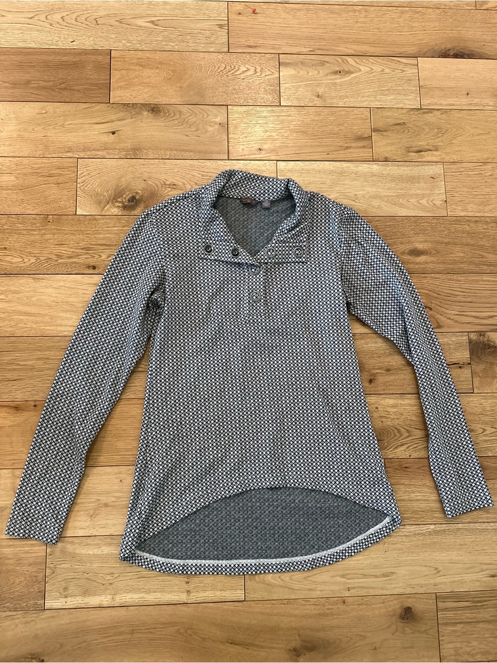 Merrell women’s Indira quarter snap pullover